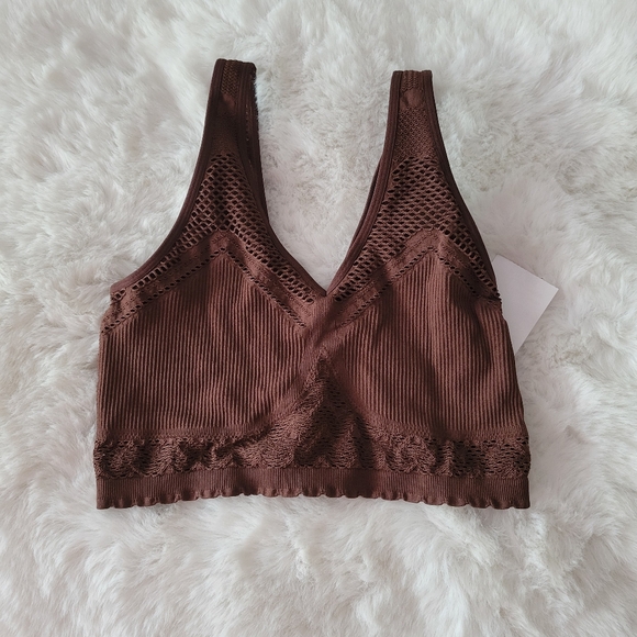 🤎AERIE SUPERCHILL SEAMLESS BRA TOP SIZE M - Picture 6 of 8